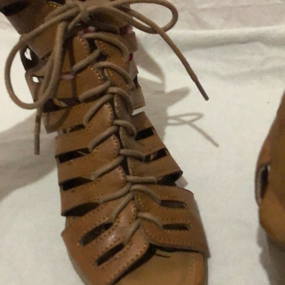 Rampage open toed booties size 7.5, Sandals - Picture 6 of 6